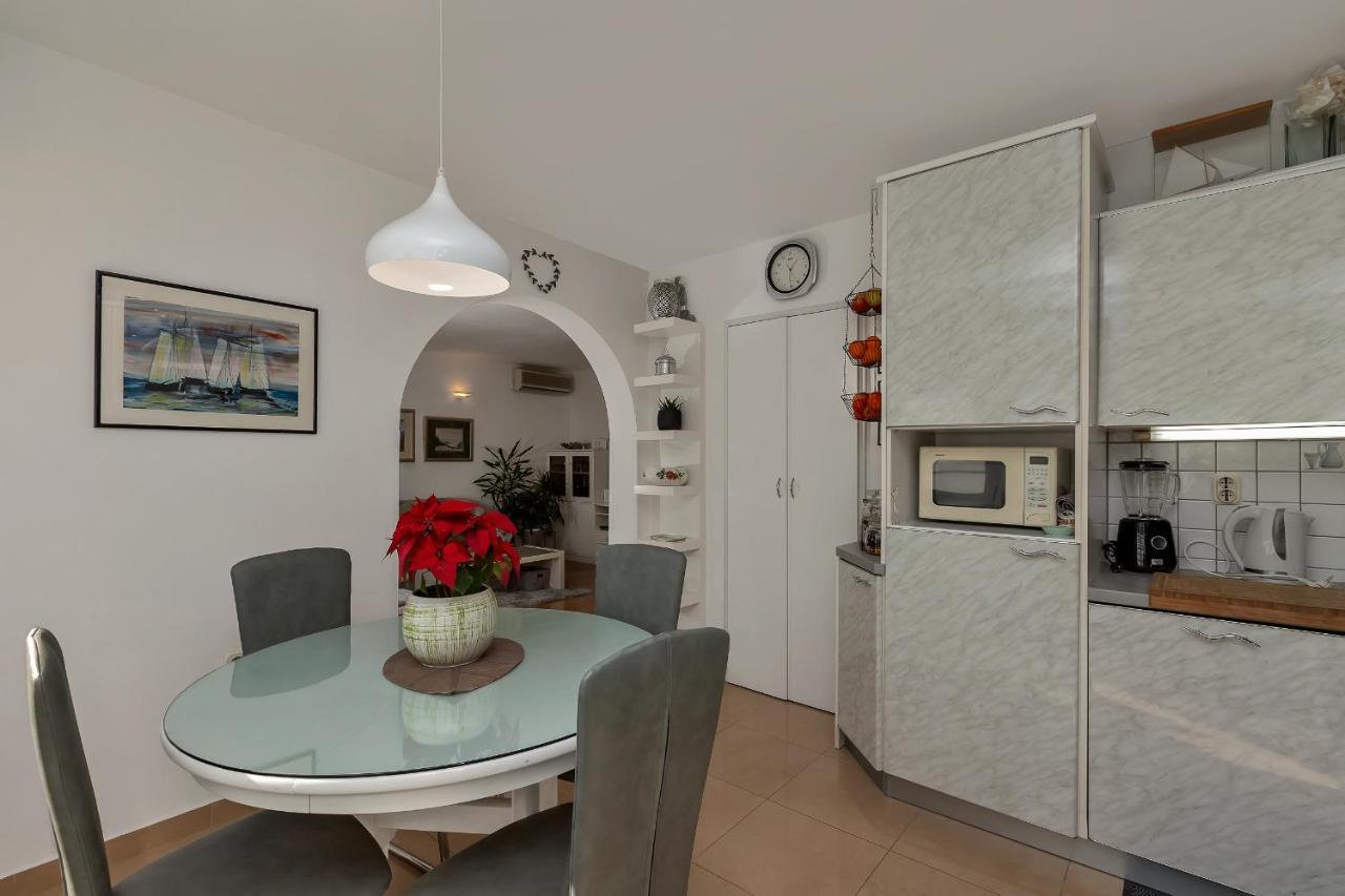 Apartment Marina Макарска Екстериор снимка